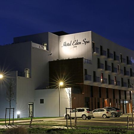 Brit Hotel Eden Spa Honfleur Exteriör bild