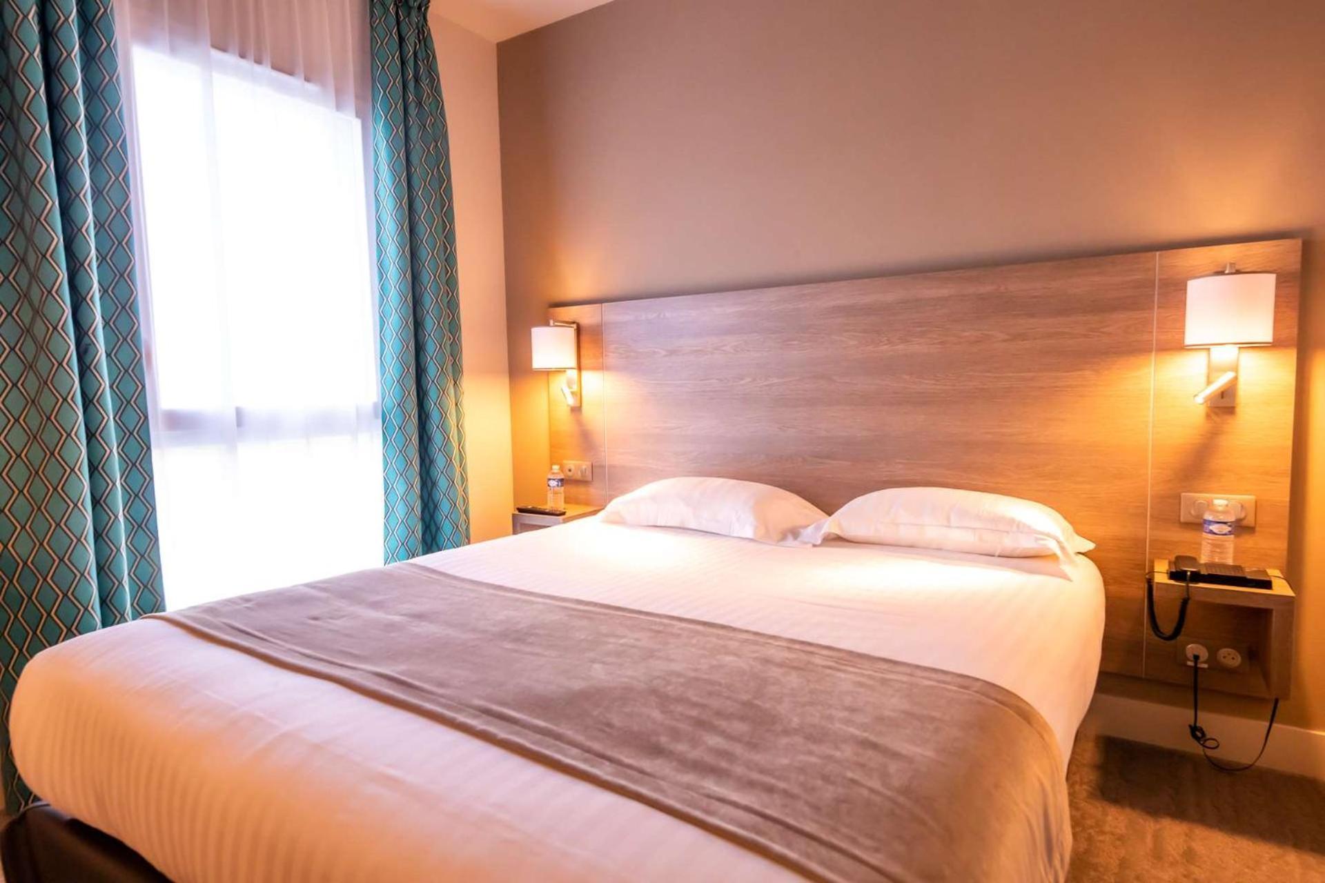 Brit Hotel Eden Spa Honfleur Exteriör bild