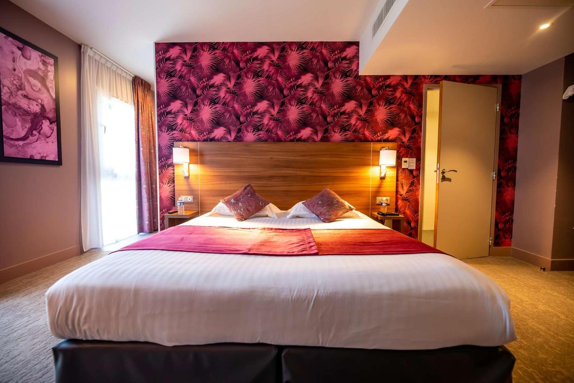 Brit Hotel Eden Spa Honfleur Exteriör bild